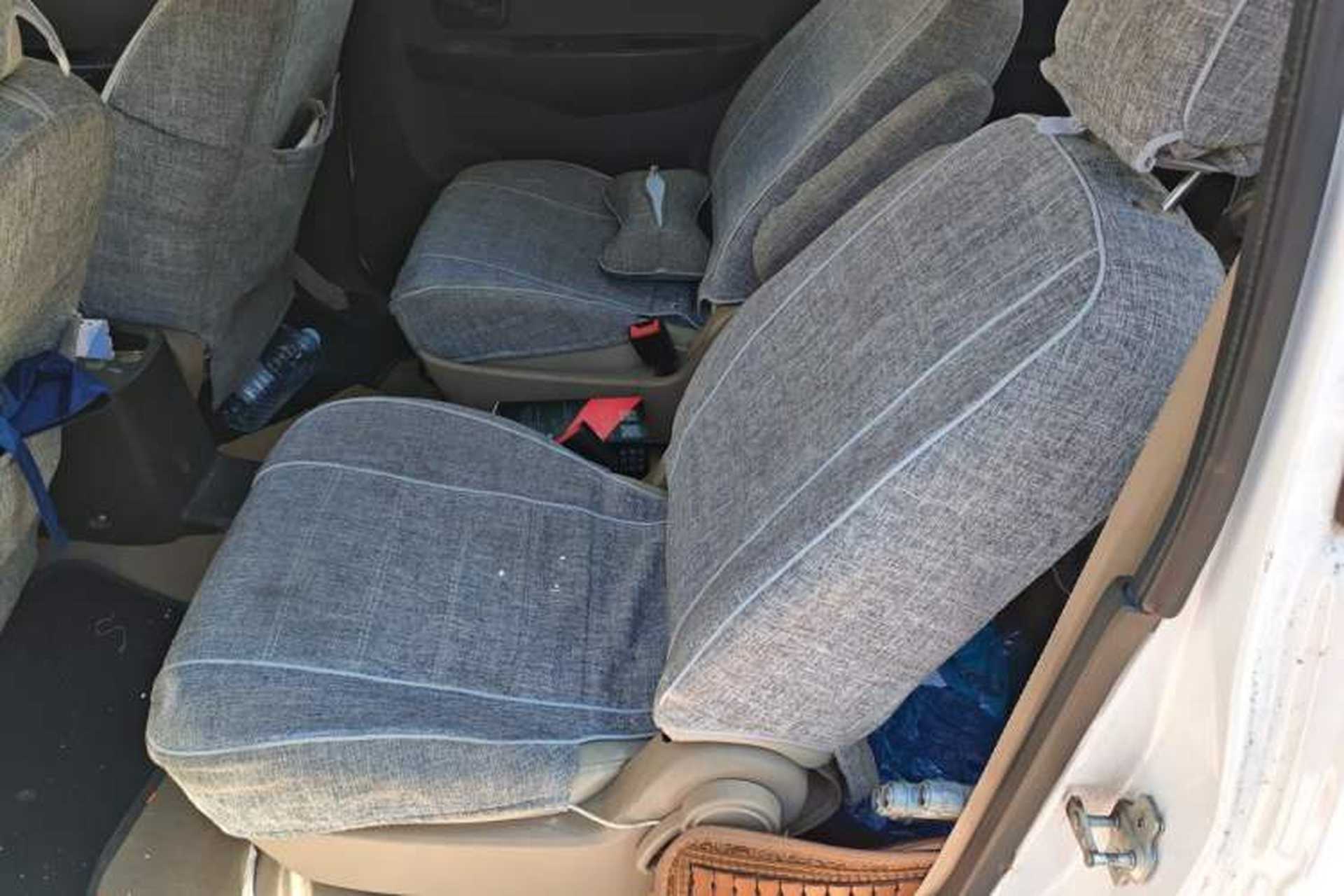 Used Wuling Hongguang 2014 1.5L S Standard Version Left Rear Seat