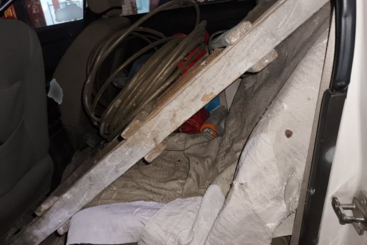 Used Wuling Hongguang 2014 1.5L S Standard Version Left Rear Seat