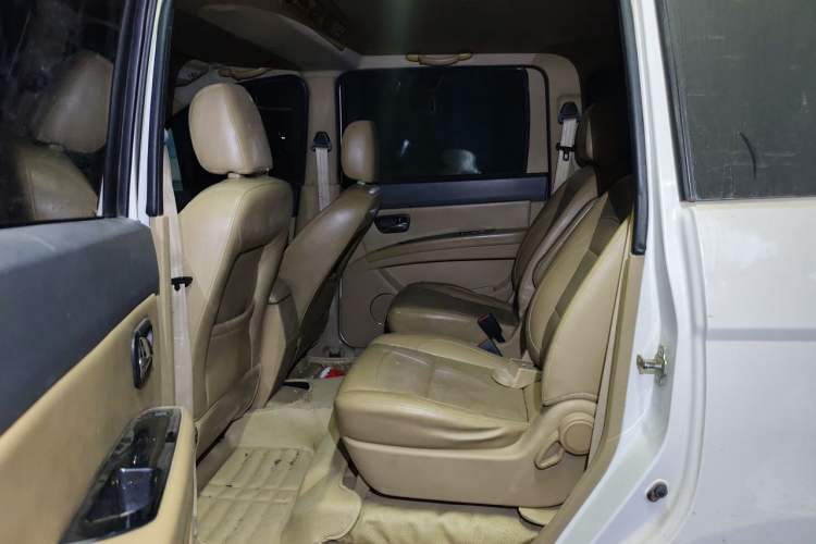 Used Wuling Hongguang 2014 1.5L S Comfort Model Left Rear Seat