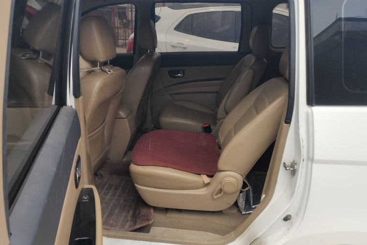 Used Wuling Hongguang 2014 1.5L S Comfort Model Left Rear Seat