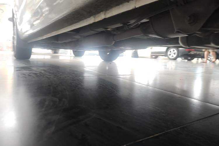 Used Wuling Hongguang 2014 1.5L S Standard Version Left Side Sill