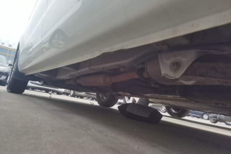 Used Wuling Hongguang 2014 1.5L S Standard Version Left Side Sill