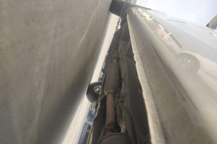 Used Wuling Hongguang 2014 1.5L S Standard Version Left Side Sill