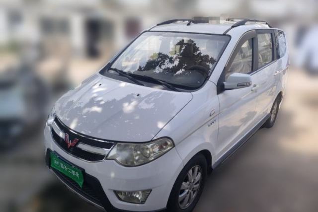 Wuling Hongguang 2014 1.5L S Comfort Model usado