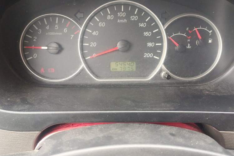 Used Wuling Hongguang 2014 1.2L Base Model China IV Odometer Close Up