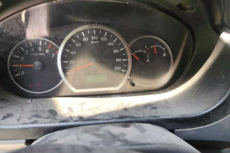 Used Wuling Hongguang 2014 1.2L Base Model China IV Odometer Close Up