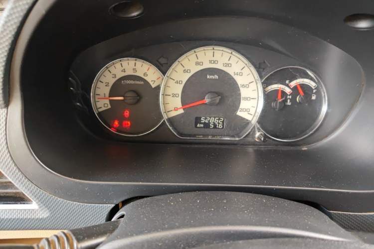 Used Wuling Hongguang 2014 1.2L S Comfort Model China IV Odometer Close Up