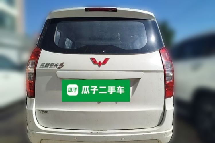 Used Wuling Hongguang 2014 1.5L S Standard Version Rear