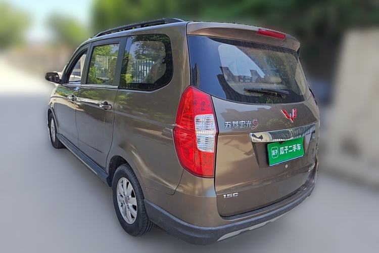 Used Wuling Hongguang 2014 1.5L S Comfort Model Rear Left 45 Deg