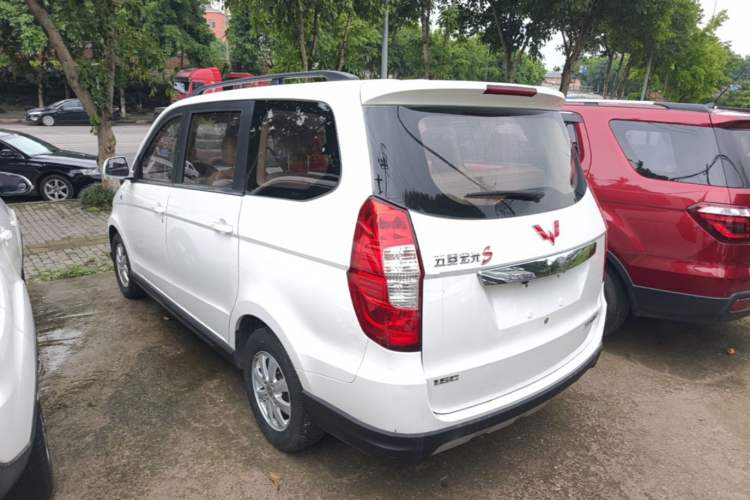 Used Wuling Hongguang 2014 1.5L S Comfort Model Rear Left 45 Deg
