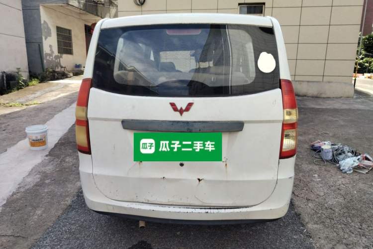 Used Wuling Hongguang 2014 1.5L Base Version Rear