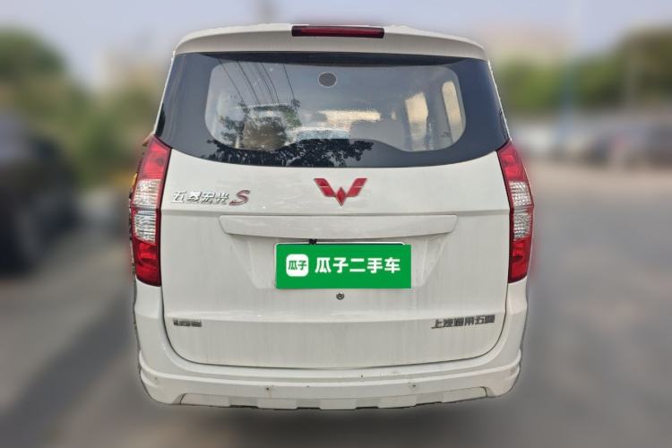 Used Wuling Hongguang 2014 1.5L S Standard Version Rear