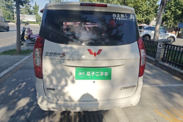 Used Wuling Hongguang 2014 1.5L S Standard Version Rear