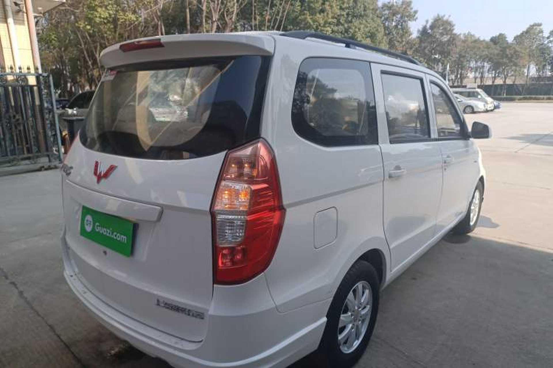 Used Wuling Hongguang 2014 1.5L S Standard Version Rear Right 45 Deg