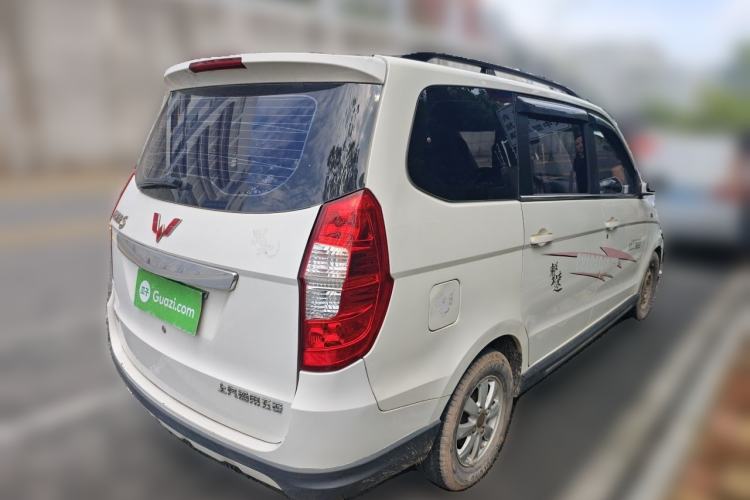 Used Wuling Hongguang 2014 1.5L S Comfort Model Rear Right 45 Deg