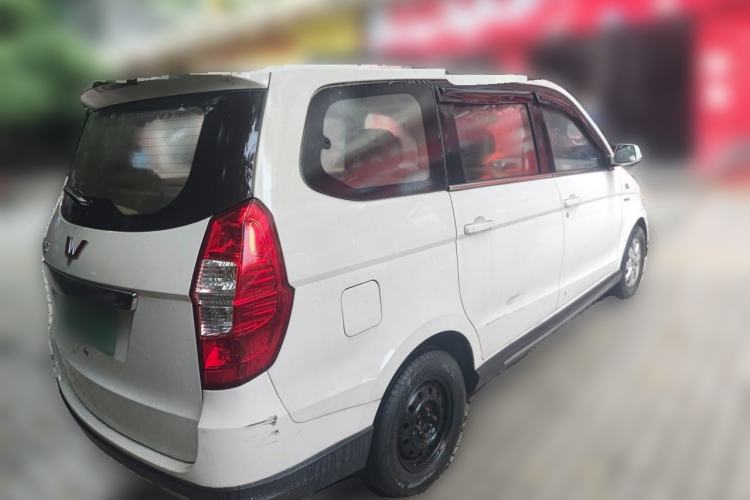 Used Wuling Hongguang 2014 1.5L S Comfort Model Rear Right 45 Deg