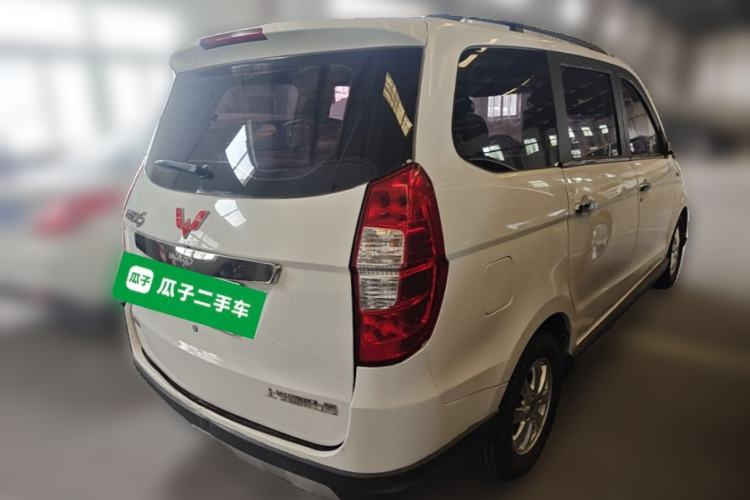 Used Wuling Hongguang 2014 1.5L S Comfort Model Rear Right 45 Deg