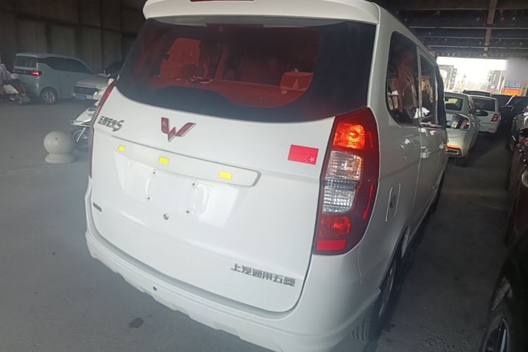 Used Wuling Hongguang 2014 1.5L S Standard Version Rear Right 45 Deg
