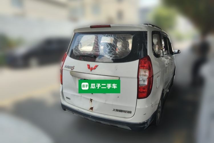Used Wuling Hongguang 2014 1.5L S Comfort Model Rear Right 45 Deg