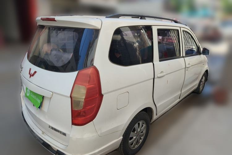 Used Wuling Hongguang 2014 1.5L S Standard Version Rear Right 45 Deg