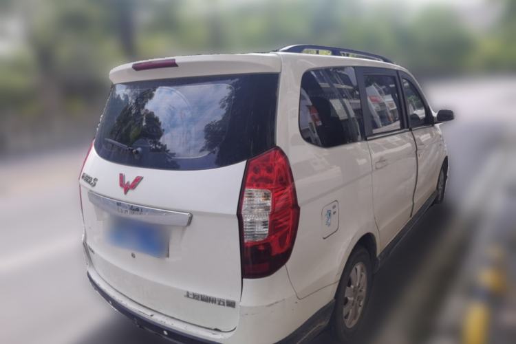 Used Wuling Hongguang 2014 1.5L S Comfort Model Rear Right 45 Deg