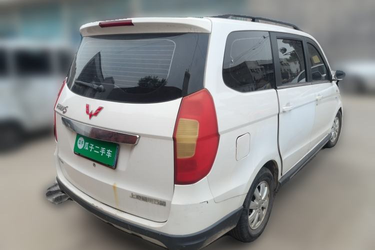 Used Wuling Hongguang 2014 1.5L S Comfort Model Rear Right 45 Deg