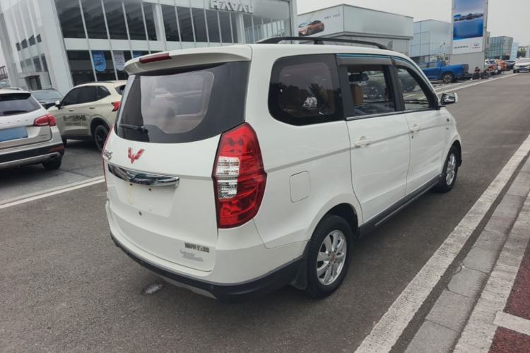 Used Wuling Hongguang 2014 1.5L S Comfort Model Rear Right 45 Deg
