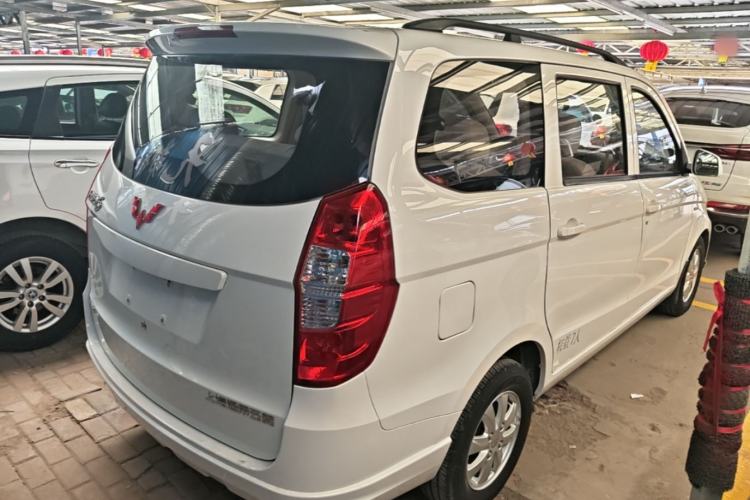 Used Wuling Hongguang 2014 1.5L S Standard Version Rear Right 45 Deg