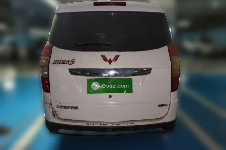 Used Wuling Hongguang 2014 1.5L S Comfort Model Rear