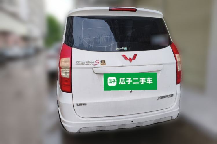 Used Wuling Hongguang 2014 1.5L S Standard Version Rear