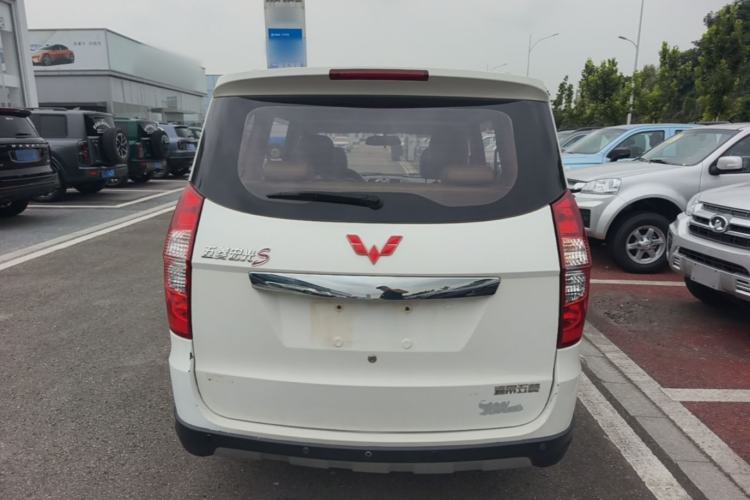 Used Wuling Hongguang 2014 1.5L S Comfort Model Rear