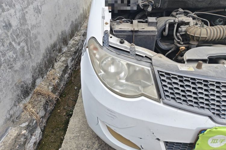 Used Wuling Hongguang 2014 1.2L Base Model China IV Right Front Headlight