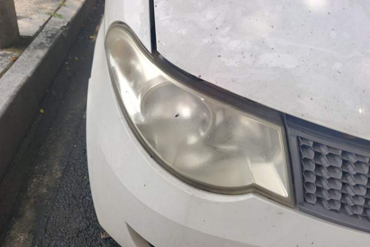 Used Wuling Hongguang 2014 1.2L Base Model China IV Right Front Headlight