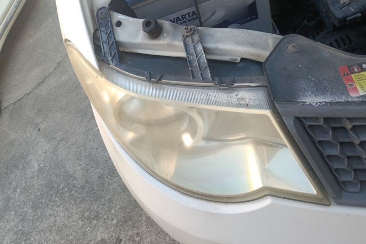 Used Wuling Hongguang 2014 1.5L Base Version Right Front Headlight