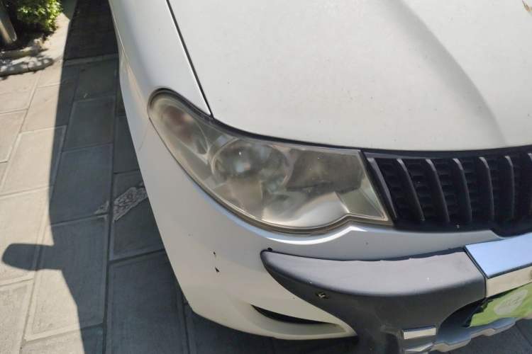 Used Wuling Hongguang 2014 1.2L Base Model China IV Right Front Headlight