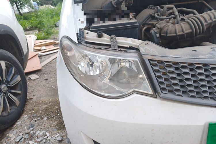 Used Wuling Hongguang 2014 1.2L Base Model China IV Right Front Headlight