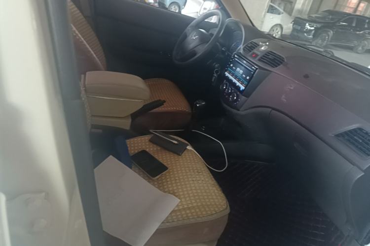 Used Wuling Hongguang 2014 1.5L S Standard Version Right Front Seat