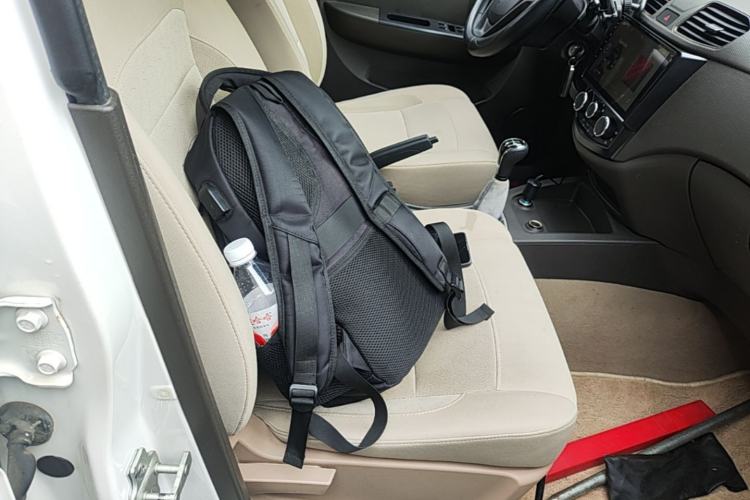 Used Wuling Hongguang 2014 1.5L S Standard Version Right Front Seat
