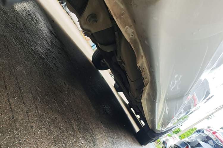 Used Wuling Hongguang 2014 1.5L S Standard Version Right Side Sill