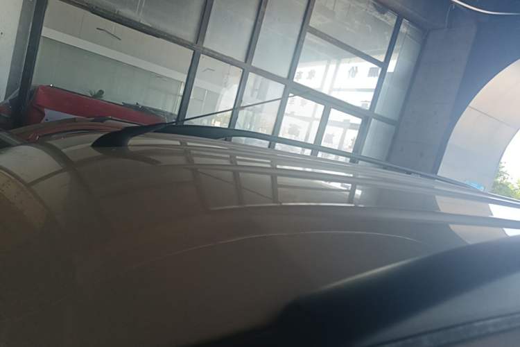 Used Wuling Hongguang 2014 1.5L S Standard Version Roof