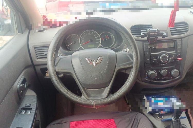 Used Wuling Hongguang 2014 1.2L Base Model China IV Steering Wheel