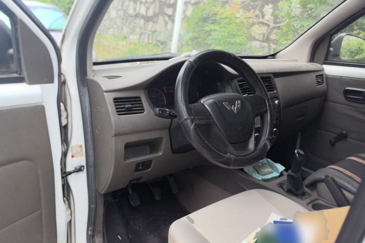 Used Wuling Hongguang 2014 1.5L Base Version Steering Wheel
