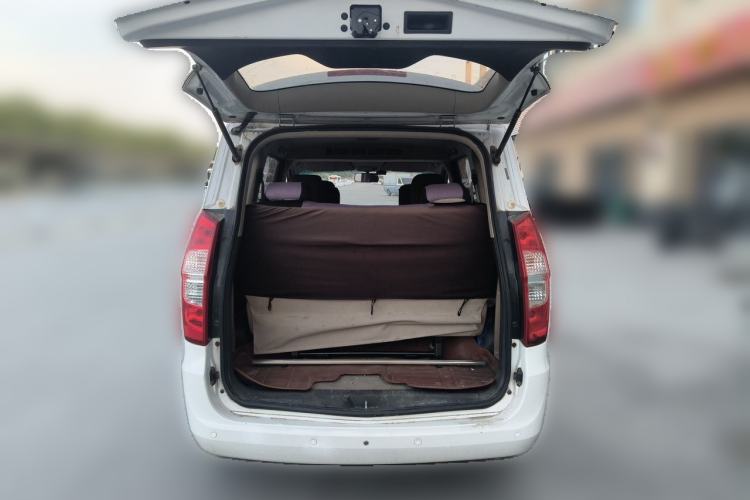 Used Wuling Hongguang 2014 1.5L S Standard Version Trunk