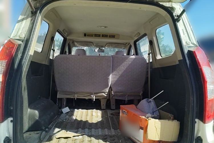 Used Wuling Hongguang 2014 1.5L S Standard Version Trunk