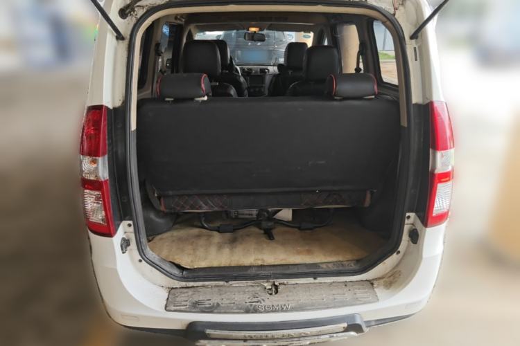 Used Wuling Hongguang 2014 1.5L S Luxury Model Trunk