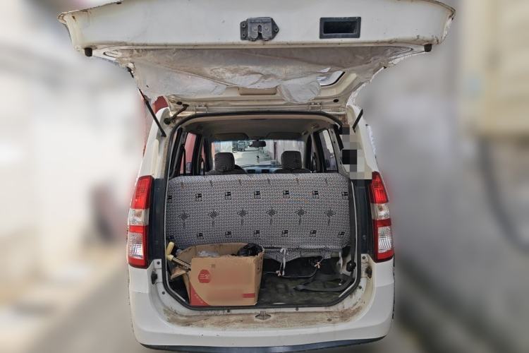 Used Wuling Hongguang 2014 1.2L Base Model China IV Trunk
