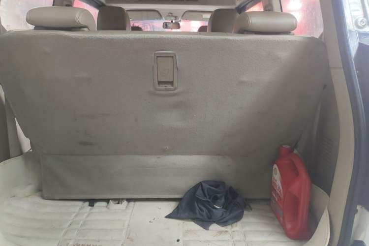 Used Wuling Hongguang 2014 1.5L S Comfort Model Trunk