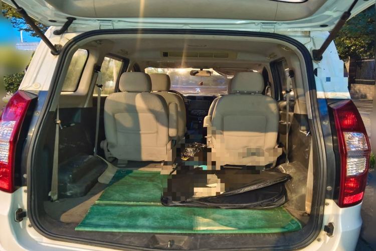 Used Wuling Hongguang 2014 1.5L S Standard Version Trunk