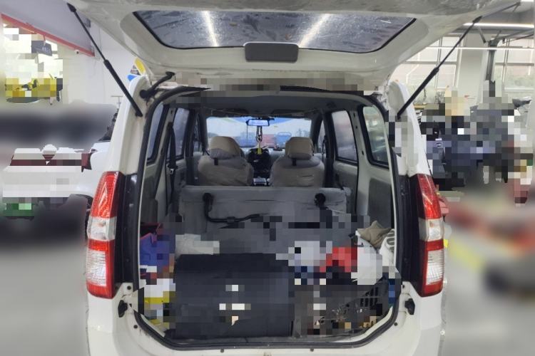 Used Wuling Hongguang 2014 1.2L Base Model China IV Trunk