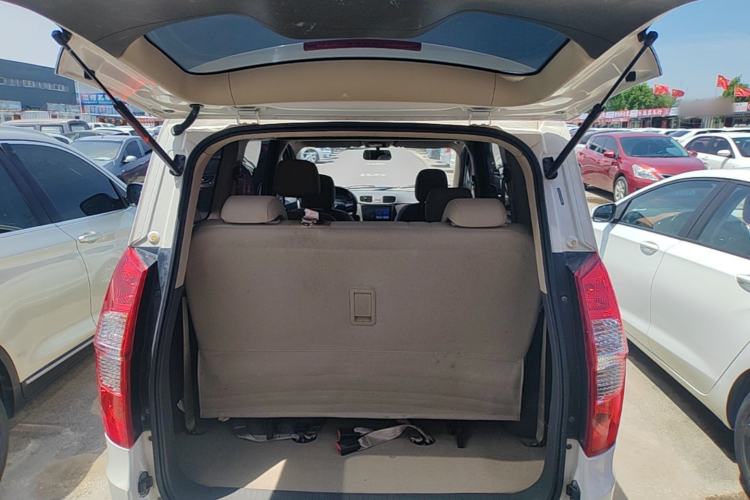 Used Wuling Hongguang 2014 1.5L S Standard Version Trunk